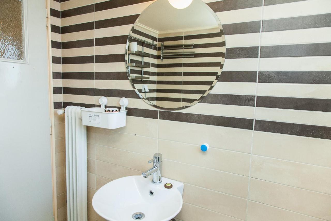 Bright Apt. With Lovely View In Lycabettus! Leilighet Athen Eksteriør bilde